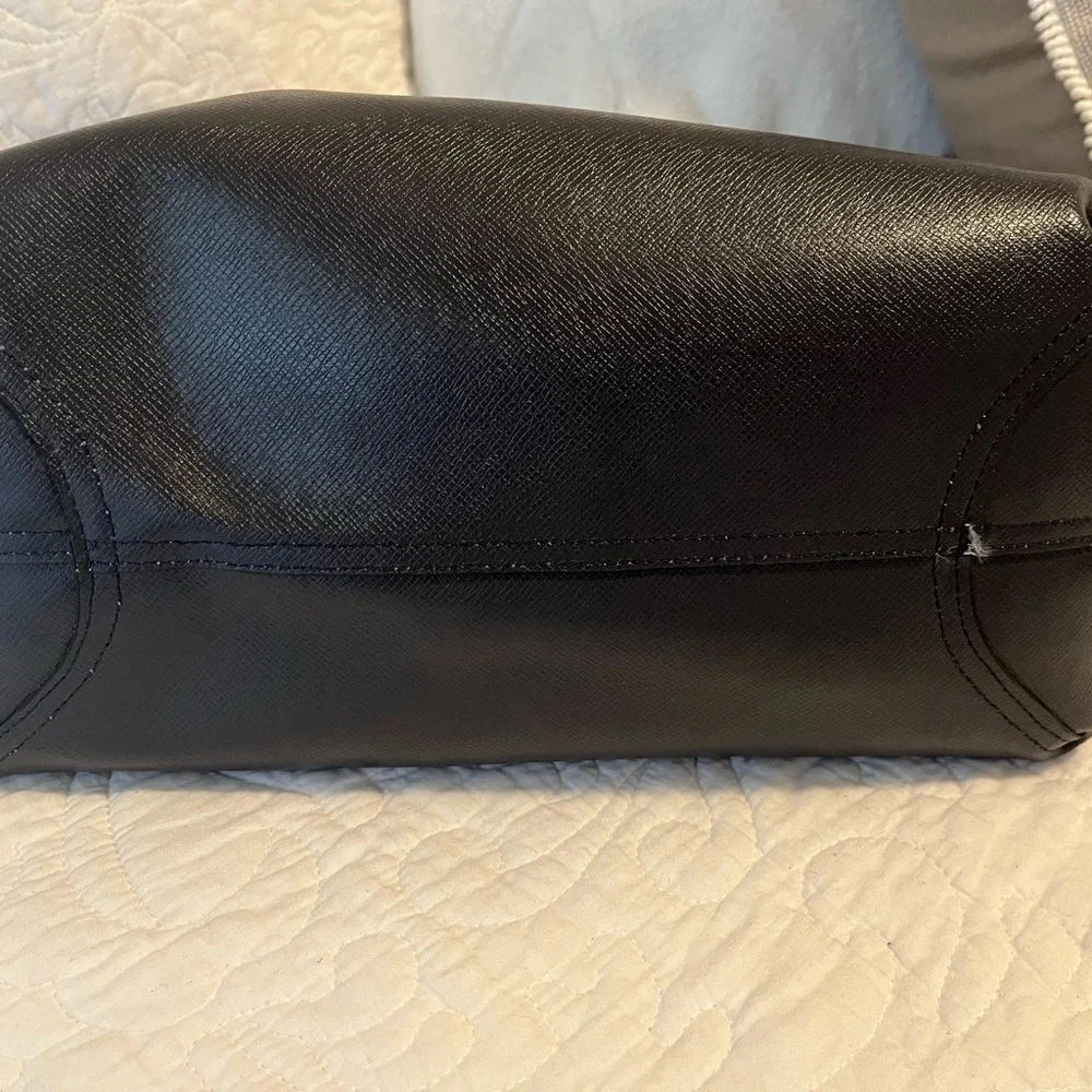 Coach EUC Reversible Navy & flower Tote with Structured Design and Gold Accents - Picture 5 of 14